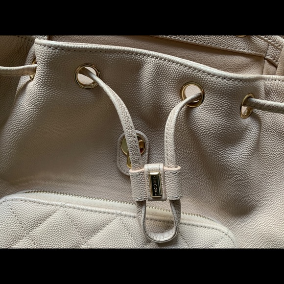 Chanel 18s business affinity backpack beige gold - Picture 7 of 8
